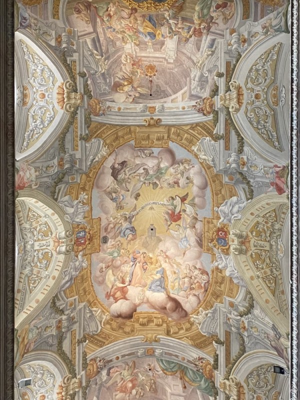 Freski w kościele jezuitów |