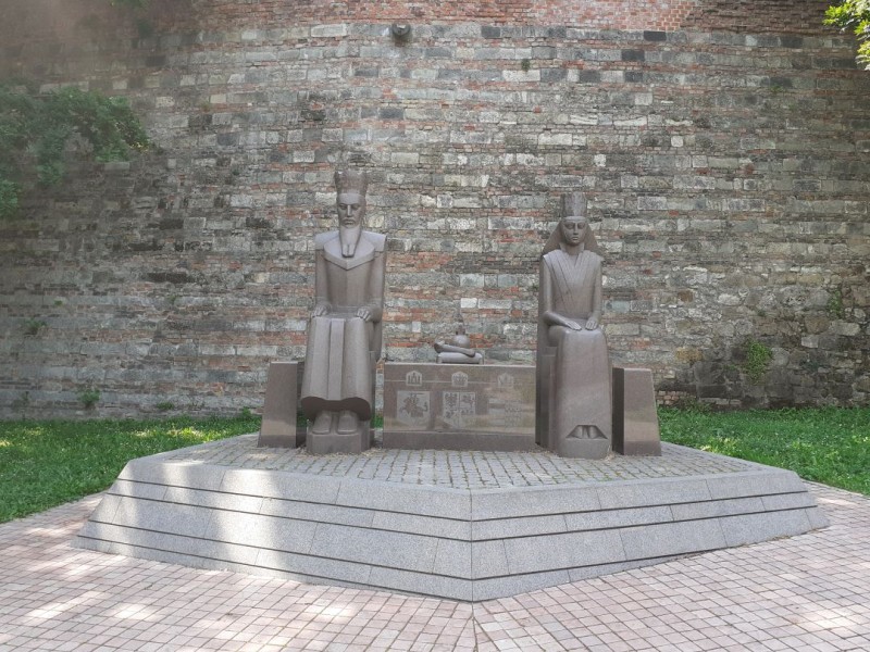 Otwórz galerię (5 fotografii) Pomnik Władysława Jagiełły i Jadwigi w Budapeszcie