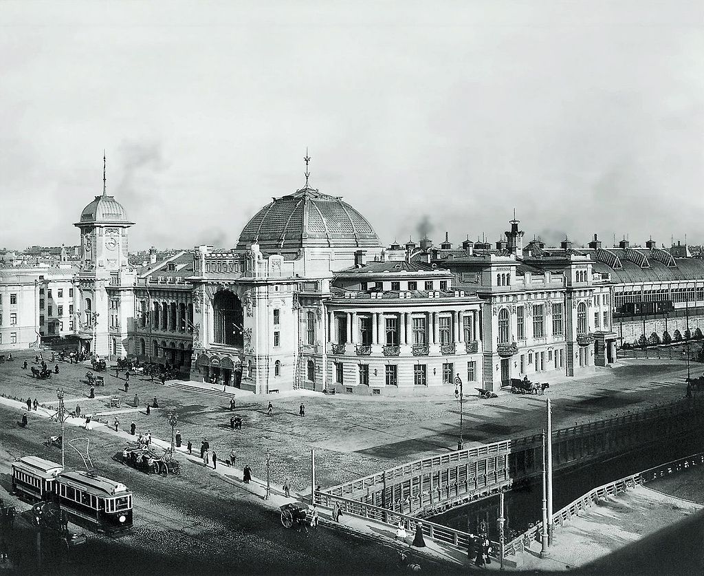 Dworzec Witebski (początek XX w.), Sankt Petersburg (Wikipedia)