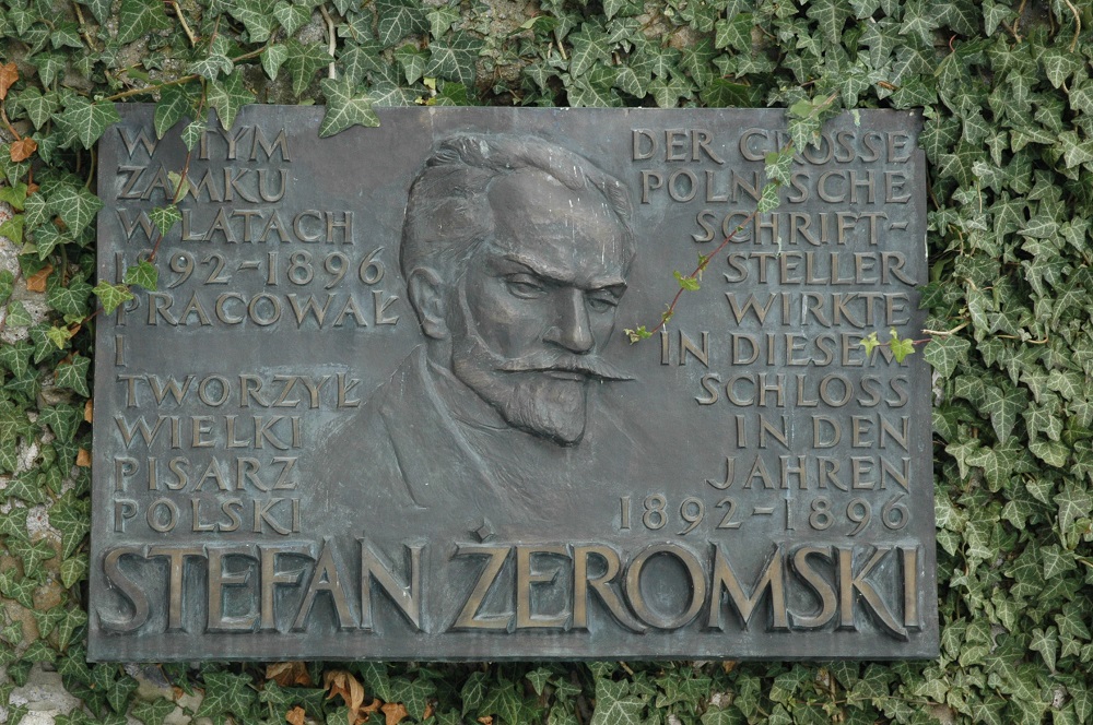 Tablica upamiętniająca Stefana Żeromskiego