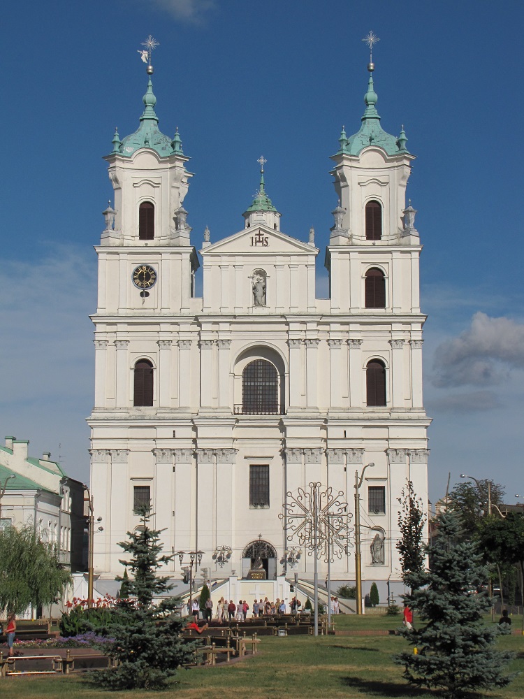 Fasada katedry w Grodnie