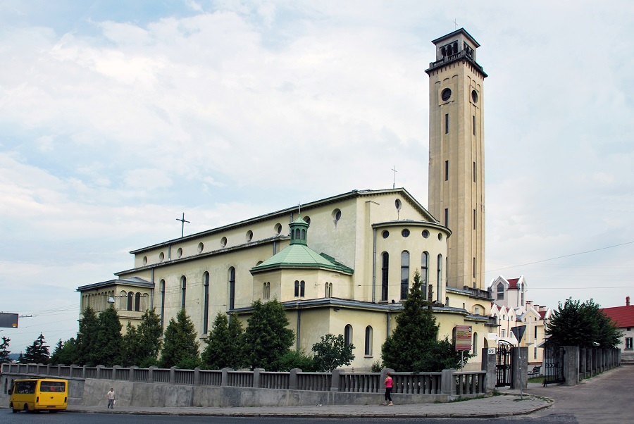 Widok od strony prezbiterium ob. cerkwi Opieki Matki Bożej (d. kościół Matki Bożej Ostrobramskiej), fot. M. Pszczółkowski