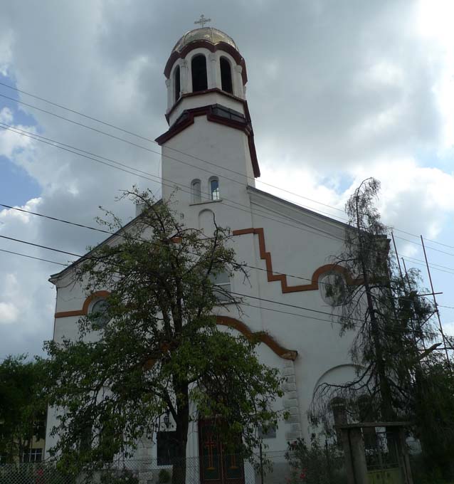 Kościół pw. Świętej Trójcy i sanktuarium, Małko Tyrnowo, domena publiczna