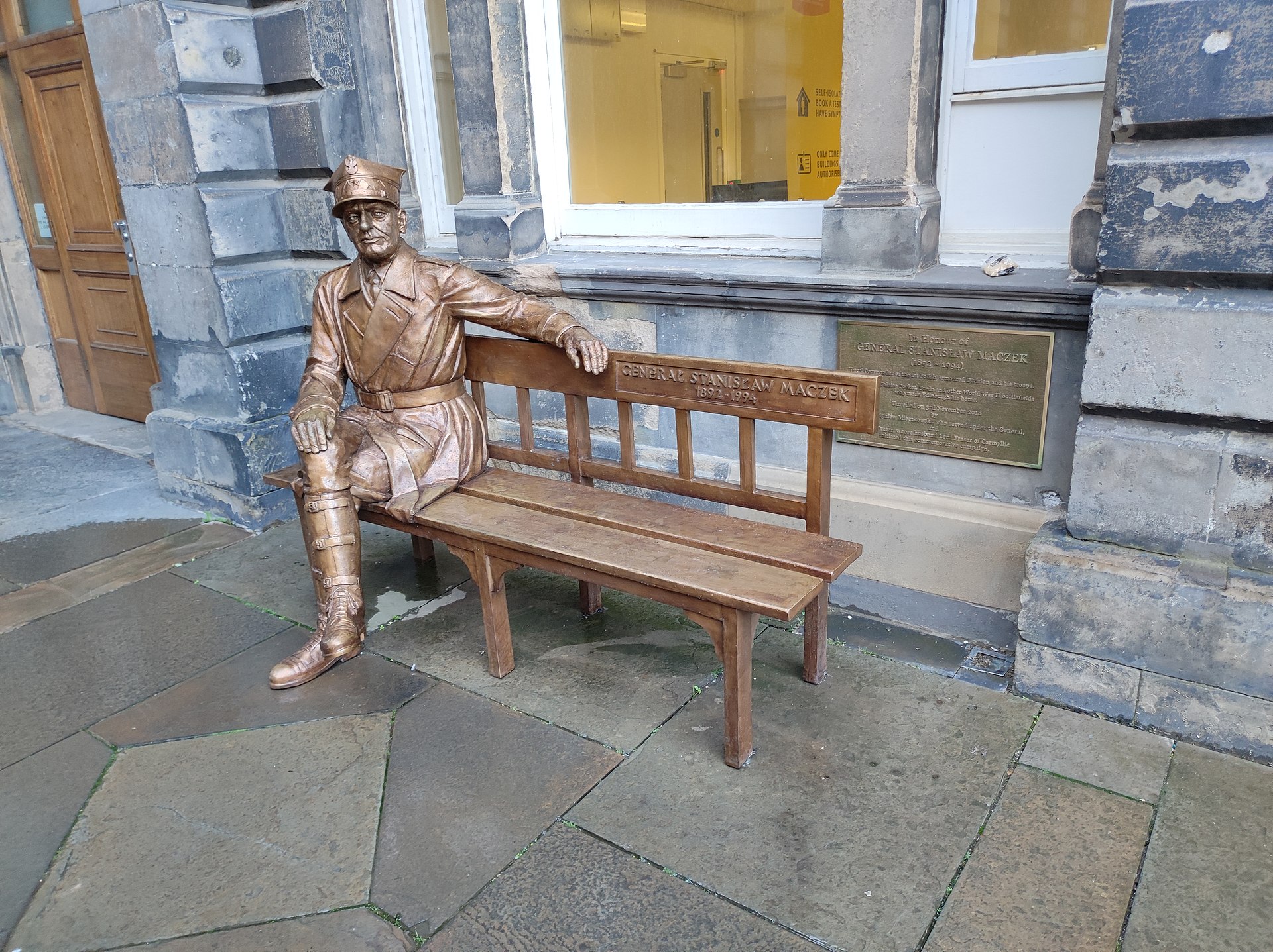 Pomnik-ławeczka gen. S. Maczka w Edynburgu, domena publiczna
