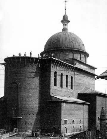 Fot. Kościół pw. Chrystusa Króla w Stanisławowie (ob. Iwano-Frankiwsk), ok. 1939 r.; źródło: rkc.in.ua