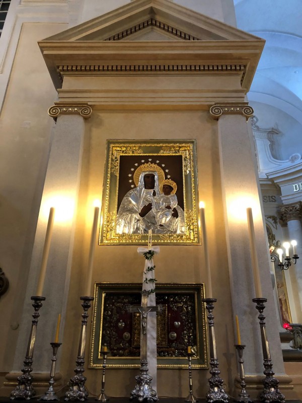Ołtarz boczny Matki Bożej, Kościół św. Ludwika w Krasławiu, Instytut POLONIKA