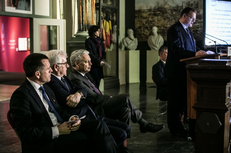Pancerne Skrzydła, Bruksela, Instytut POLONIKA