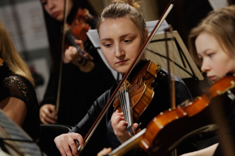 Koncert organowy w Katedrze Łacińskiej, Instytut POLONIKA