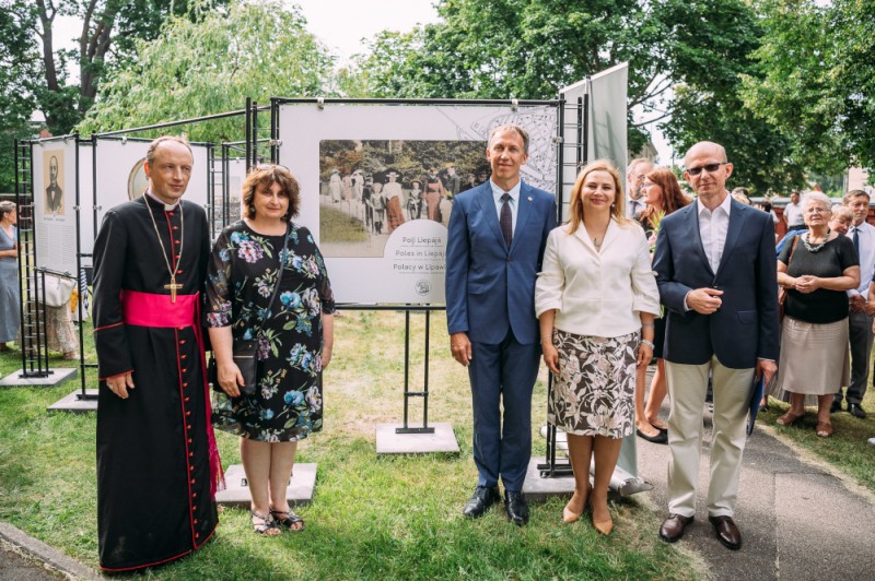 Otwórz galerię (40 fotografii) Otwarcie wystawy Polacy w Lipawie | Instytut POLONIKA