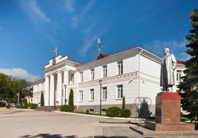 Siedziba starostwa i kolonia urzędnicza w Brasławiu, Instytut POLONIKA
