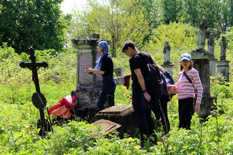Ponad 500 polskich nagrobków z dawnego powiatu zbaraskiego zostało udokumentowanych w 2019 r.