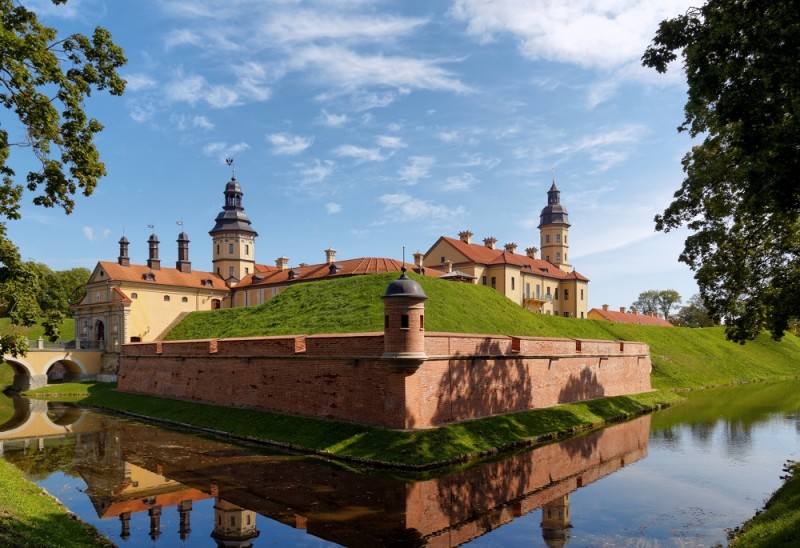 Zamek Radziwiłłów w Nieświeżu (Wikimedia)