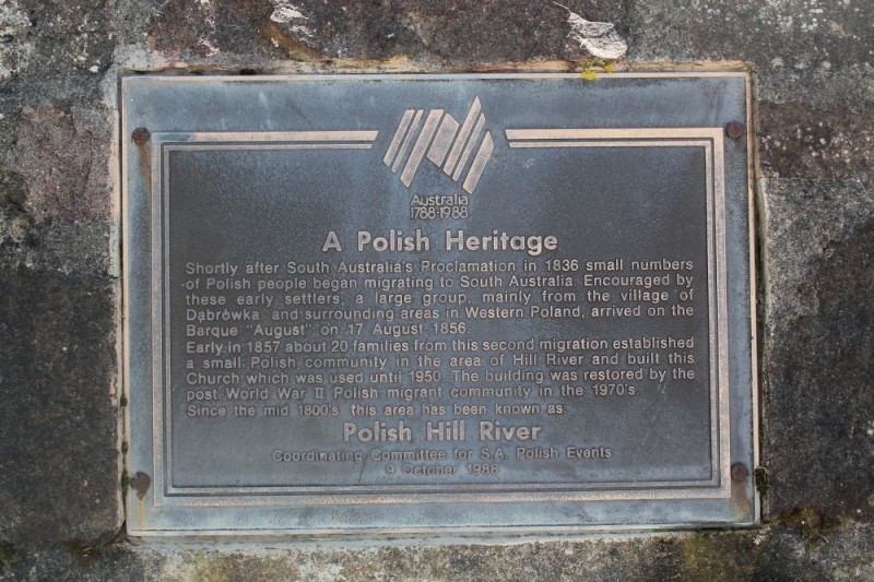 Polish Hill River – polska osada na południu Australii, Instytut POLONIKA