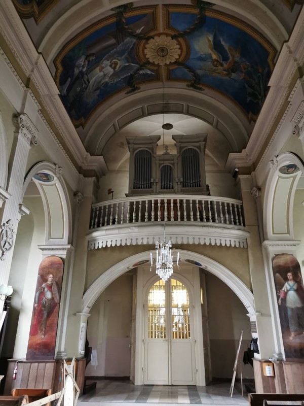 Widok na chór muzyczny, po remoncie - kościół pw. św. Stanisława Biskupa i Męczennika w Krzemieńcu 