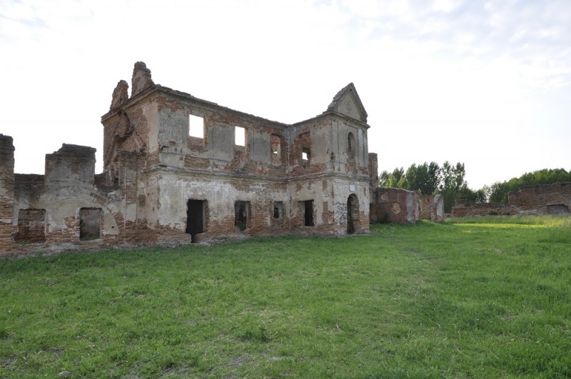 Pałac Sapiehów w Berezie