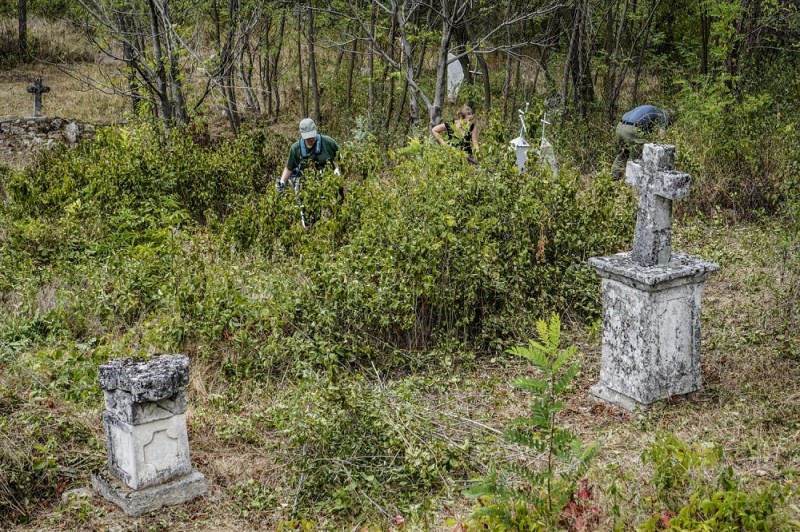 Cmentarz w Raszkowie, Naddniestrze |