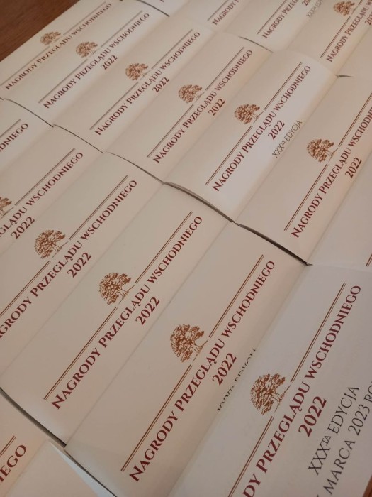 Otwórz zdjęcie Grafika informująca o rozdaniu nagród Przeglądu Wschodniego w 2022 r.