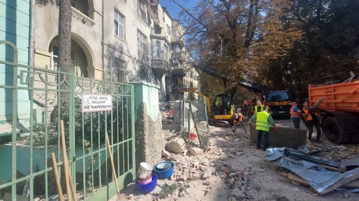 Otwórz zdjęcie Rosyjski atak na Lwów: siedem osób nie żyje. Zniszczona historyczna zabudowa miasta