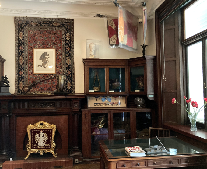 Otwórz galerię (4 fotografii)