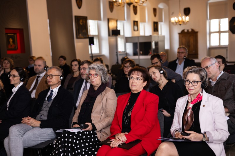 torun-wspo-lne-dos-wiadczenia-konserwatorskie-46