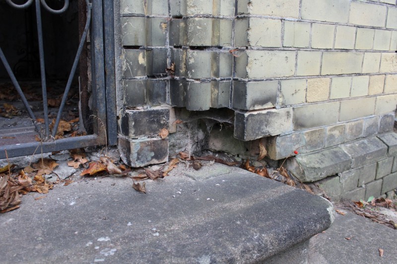 Otwórz galerię (4 fotografii) Kaplica Puzynów na cmentarzu w Rydze. 